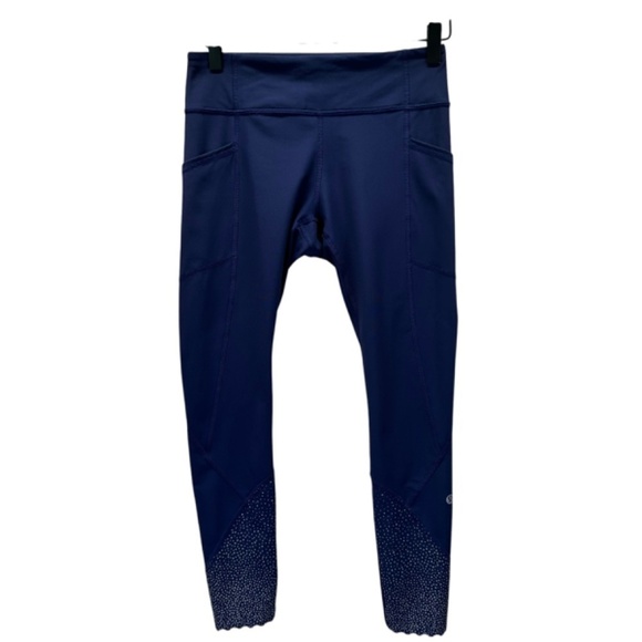 Lululemon Tight Stuff Tight II Crop Leggings Luxtreme Scallop Hem - Blue Size 6 - Picture 2 of 16